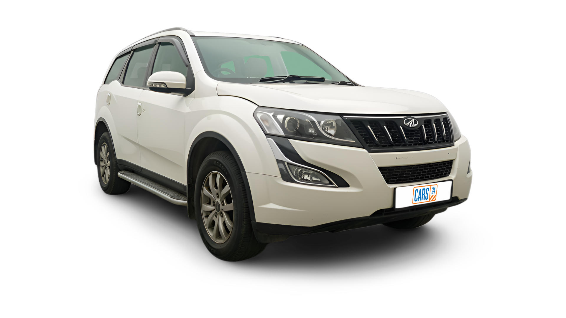 Mahindra XUV500-img